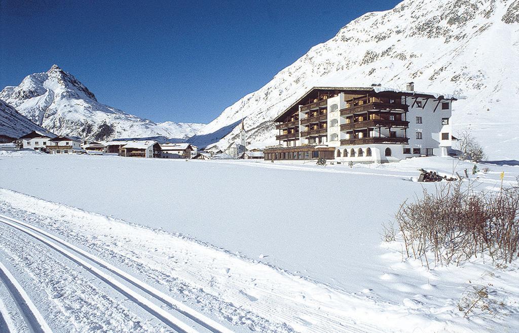 Alpenhotel Tirol Galtür Buitenkant foto