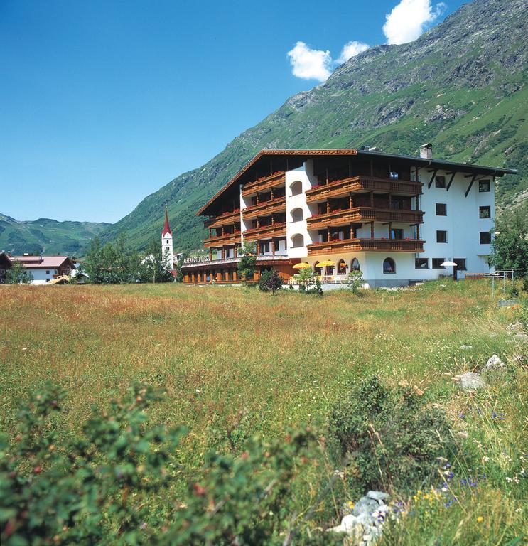 Alpenhotel Tirol Galtür Buitenkant foto